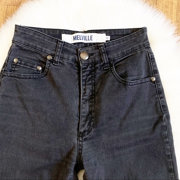 Brandy Melville Black High Rise Skinny Jeans 40 - Picture 3 of 5